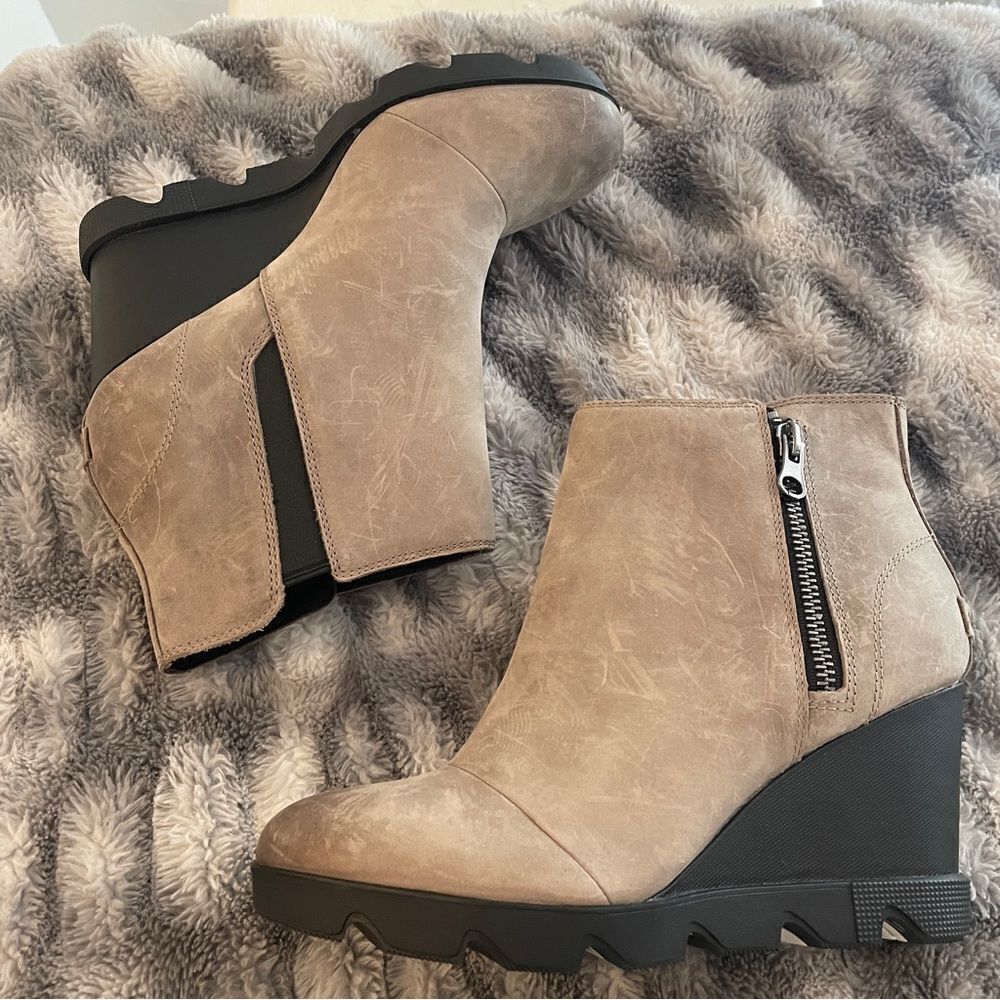 Sorel Joan Uptown Zip Leather Wedge Booties - Picture 3 of 6